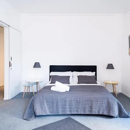 Design Bed & Breakfast *